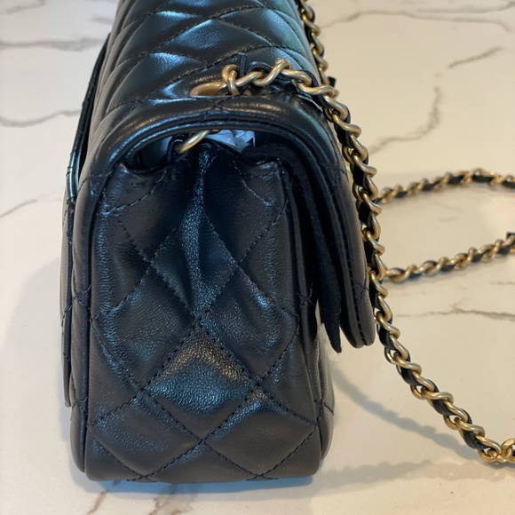 Chanel Pearl Crush Mini - Picture 5 of 15